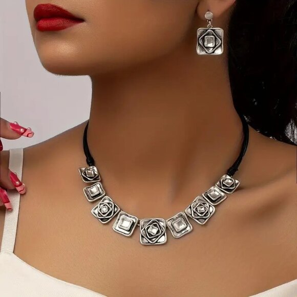 Necklace & Earrings Set Chunky Boho Geometric Choker Bold Statement Glam Trendy - Picture 2 of 6